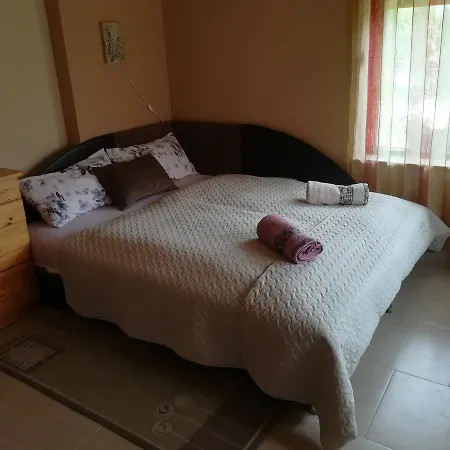 بيت ضيافة Betty 3*